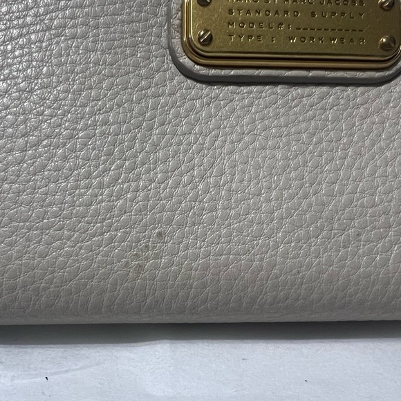 Marc Jacob long wallet - Picture 3 of 7